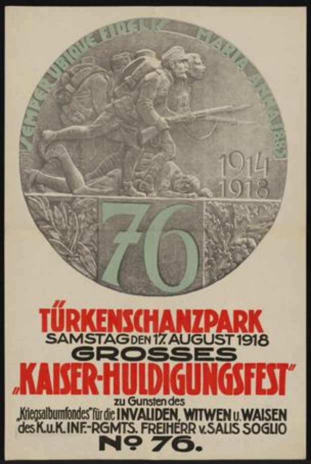 Ein gerahmtes Plakat zum 70. Jubiläum des Kaiser-Huldigungsfests in Berlin, Deutschland, mit einer Gruppe von Menschen in der Mitte und umgeben von Text und Zahlen.