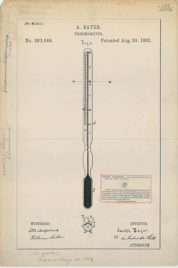 Ein abgenutztes Buch mit einer Illustration eines Thermometers, das mit "Bayer Thermometer Patent No. 263,649" beschriftet ist.