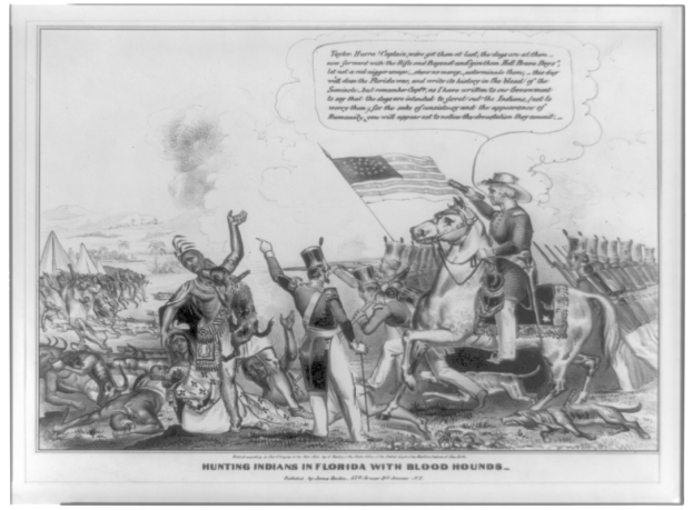 Schwarzes und weißes Foto einer Gruppe von Menschen, einige zu Pferde sitzend, mit einer Flagge im Hintergrund und Text unten mit der Aufschrift "Jagen von Indianern in Florida mit Bluthunden".