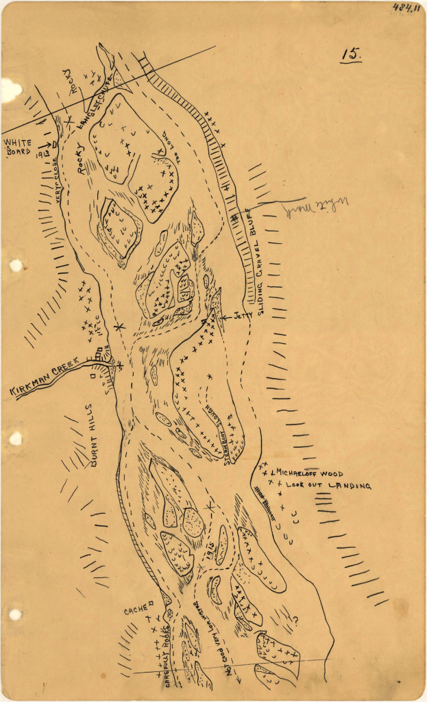 Ein detaillierter alter Stadtplan auf Papier, der Straßen, Gebäude und Sehenswürdigkeiten zeigt, mit begleitendem Text für zusätzliche Informationen.